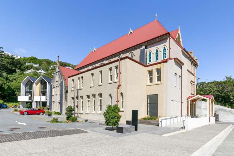 41 Erica Pabst Way Island Bay_10