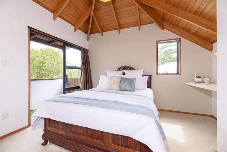 16 Braemar Road Castor Bay_11