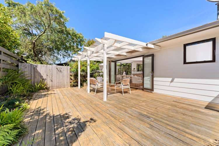 51 Saddleback Rise Murrays Bay_10
