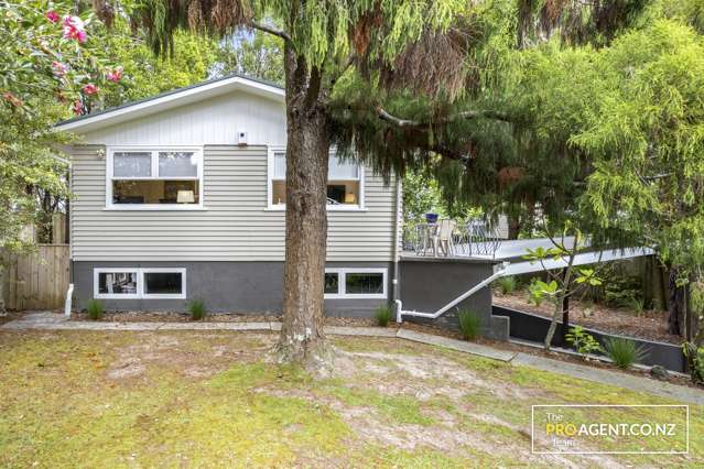 502 Huia Road Laingholm_1