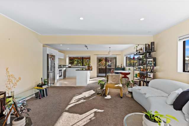 2/16 Matisse Drive West Harbour_4