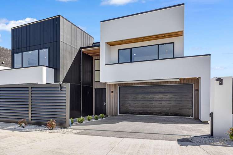 9 Michael Richard Place East Tamaki Heights_13