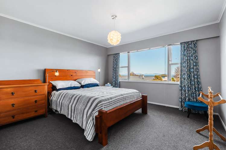 55 Taharepa Road Hilltop_16