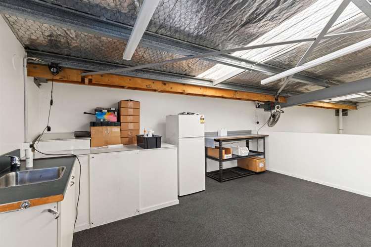 2, 6 Alloy Street Sockburn_6