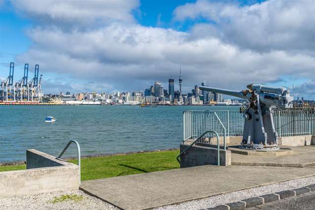 1/2a Spring Street Devonport_1