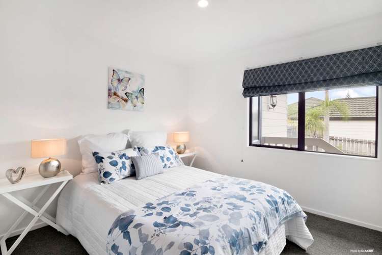 2/10 Knott Road Stanmore Bay_14