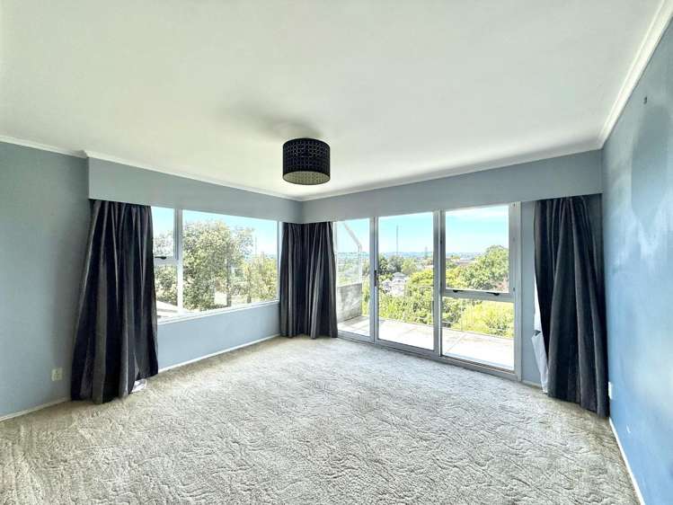 11 Keegan Drive 11410_4