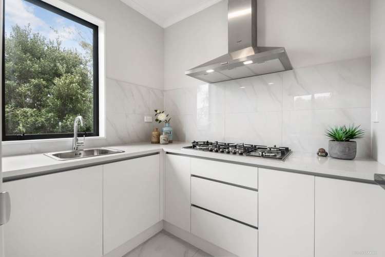 408b East Coast Road Sunnynook_7