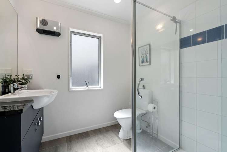 2/15 Roxburgh Street Mount Victoria_23