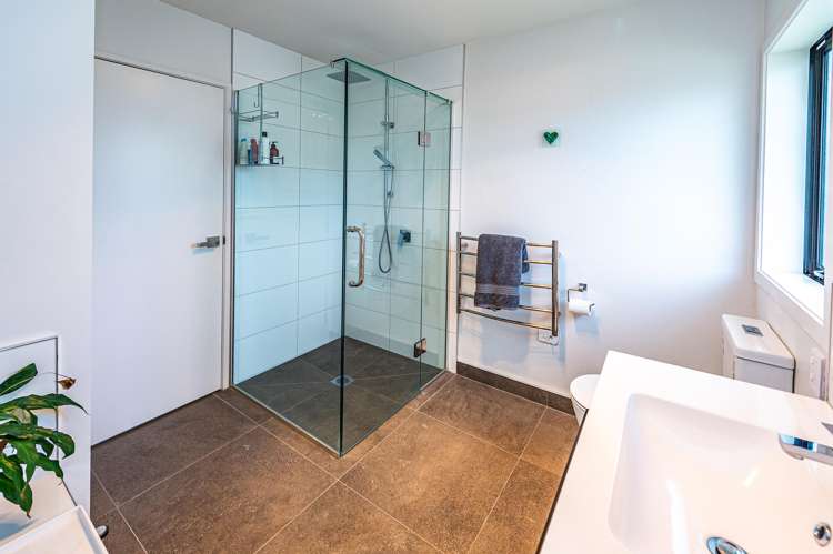 25 Springvale Road Springvale_16