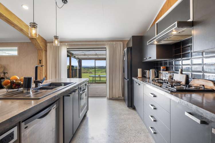 322 Dudley Road Hamurana_11