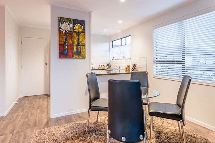 2/239 Waitemata Drive Ranui_12