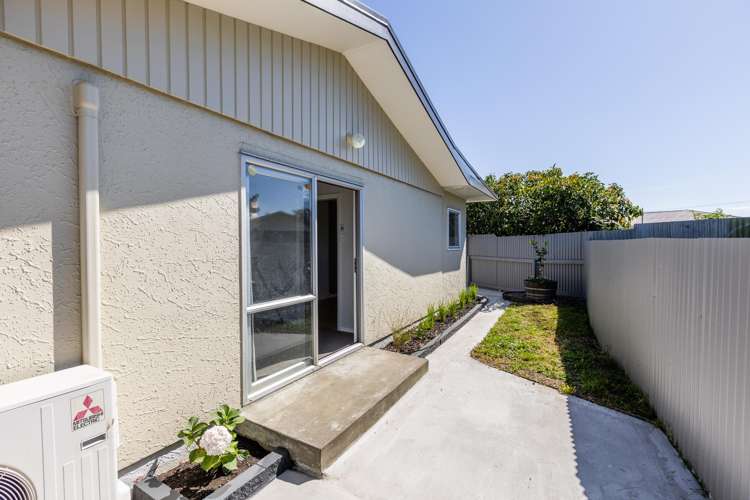 3/3 Merton Crescent_2