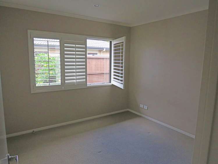 32 Stranraer Crescent Wattle Downs_11