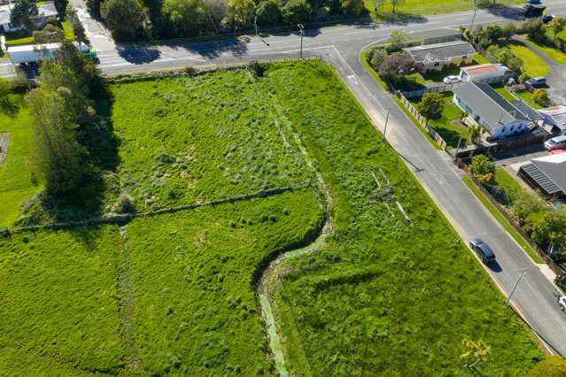 211 & 213 Bridge Street Bulls_3