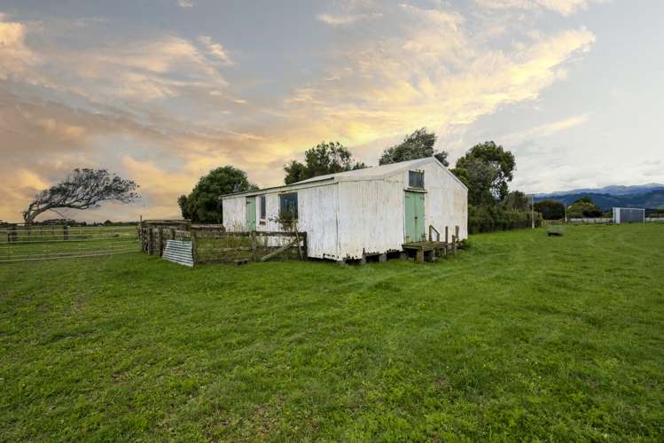 159 Koputaroa Road Levin_13