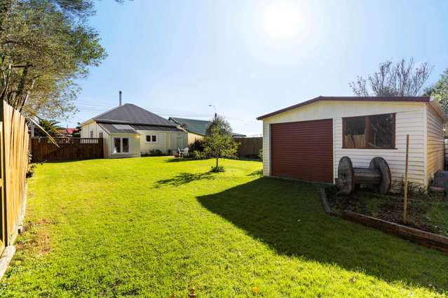 11 Railway Street Helensville_4