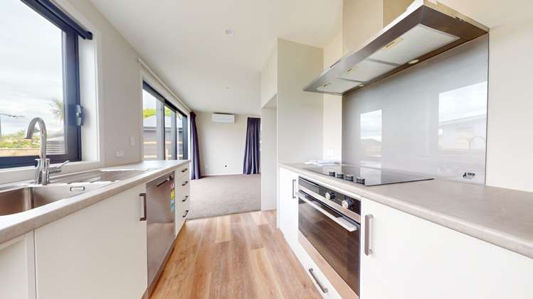 2/68A Hedges Street 1225_2