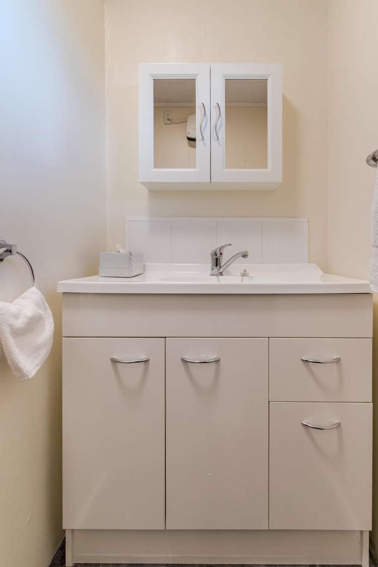 50e Oxford Street South Dunedin_9