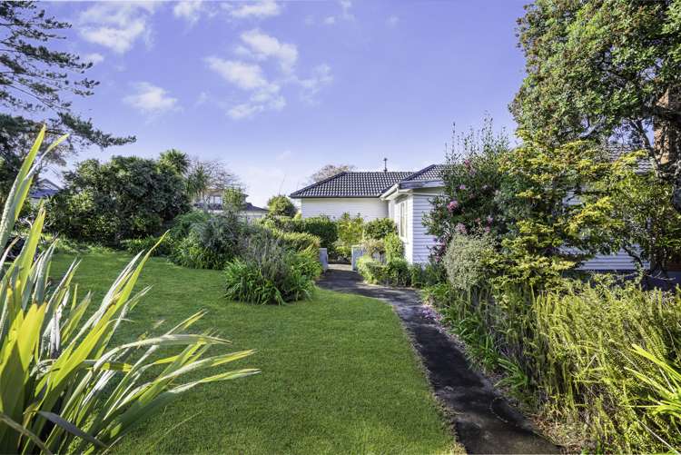 5 Tainui Road Cockle Bay_8