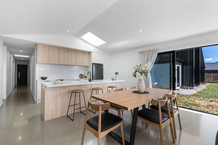 13 Cheviot Street Jacks Point_3