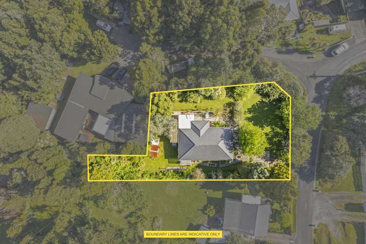 11 Tane Road Laingholm_22