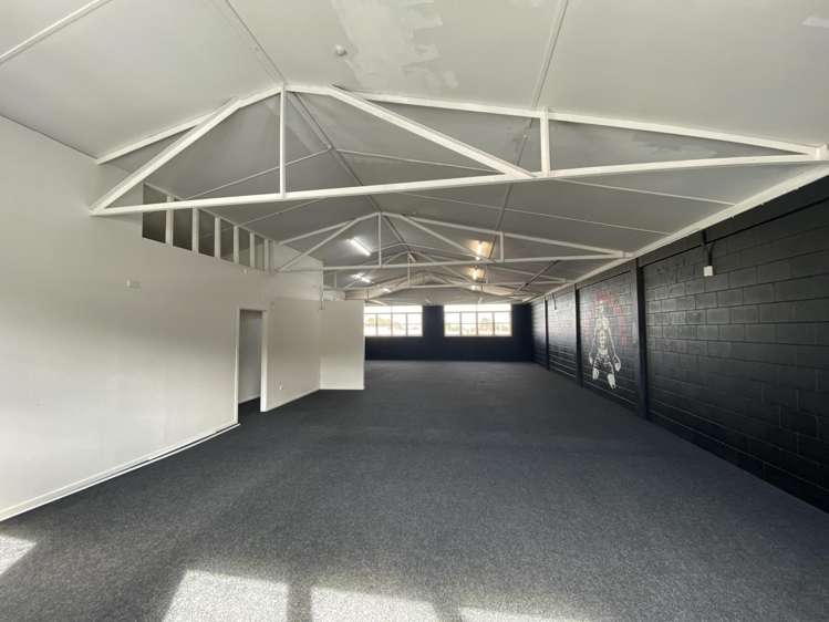 Upstairs space/424 Pollen Street Thames_3