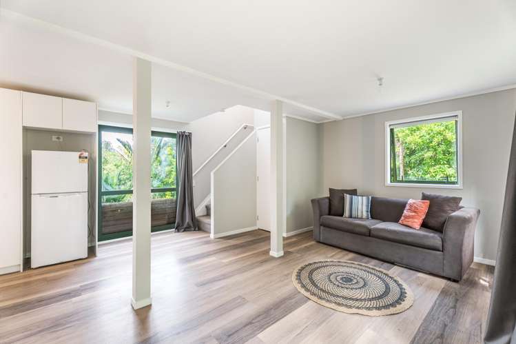 83 Fairview Crescent Omiha_7