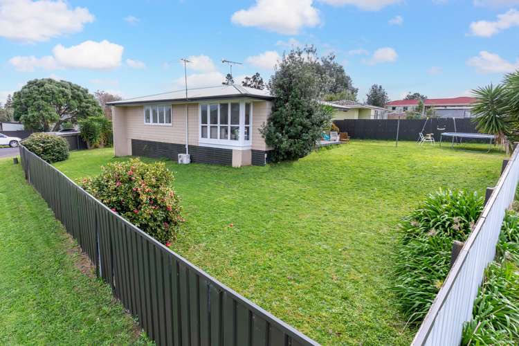 21 Huia Street Waiuku_8