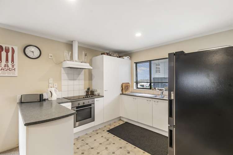 2c Hastie Avenue Mangere Bridge_9