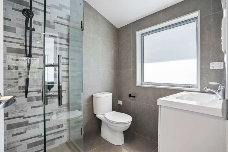 36b Fruitvale Road New Lynn_15