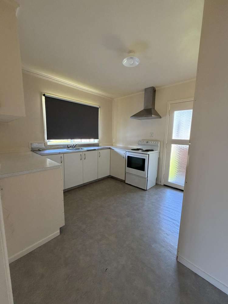 3/10 Olympic Place Papakura_9