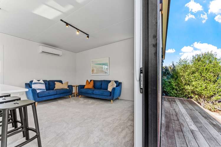 1119a Whangaparaoa Road Tindalls Beach_9