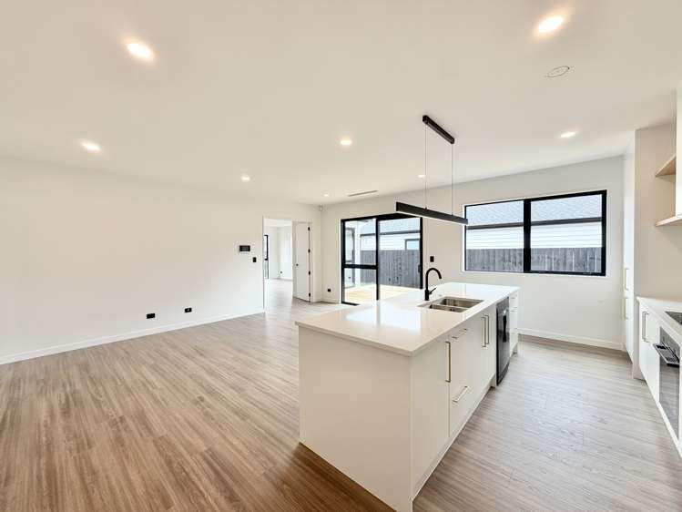 47 Tukutata Crescent Milldale_7