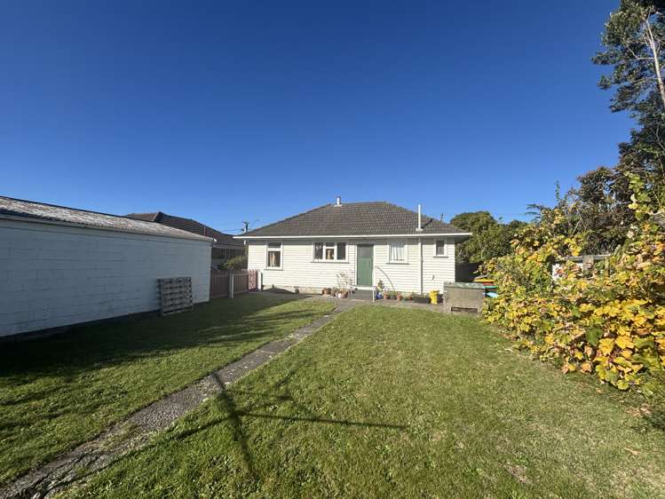 152 Springs Road Hornby_10