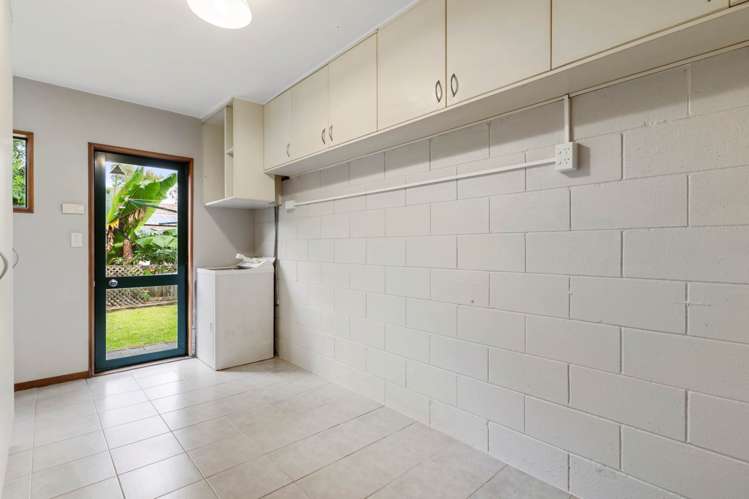 2/14 White Swan Road Mt Roskill_15