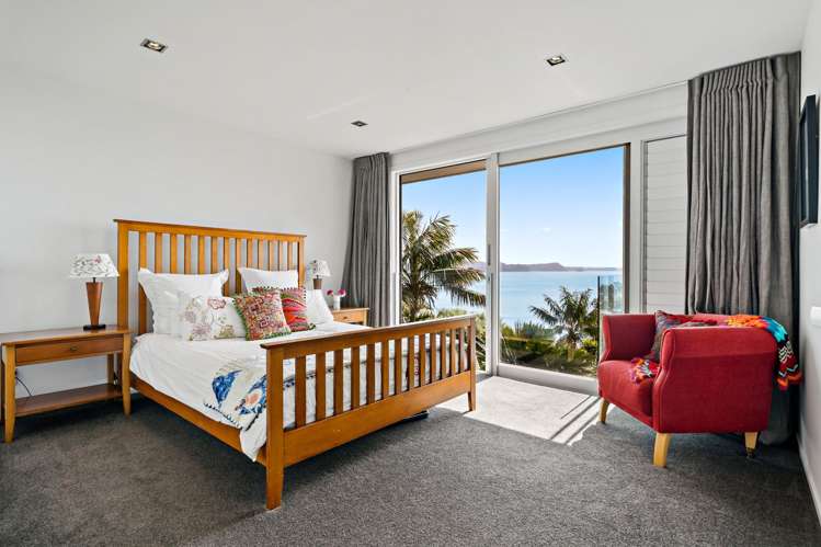 33 Chelverton Terrace Red Beach_8