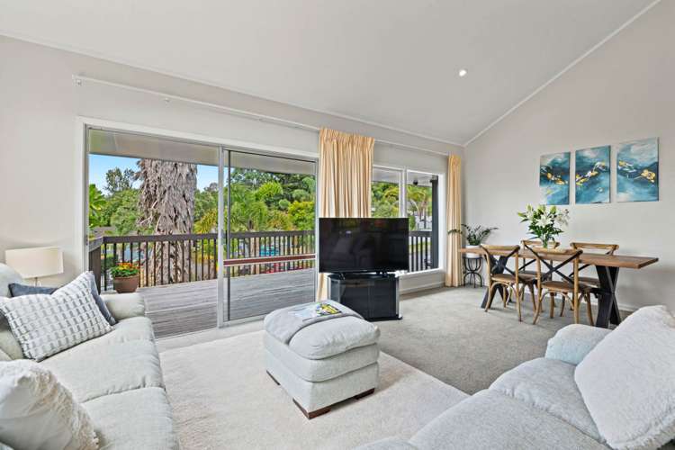 17 King Richard Place Browns Bay_9