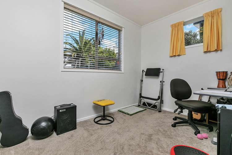 47 Vandeleur Avenue Birkdale_11