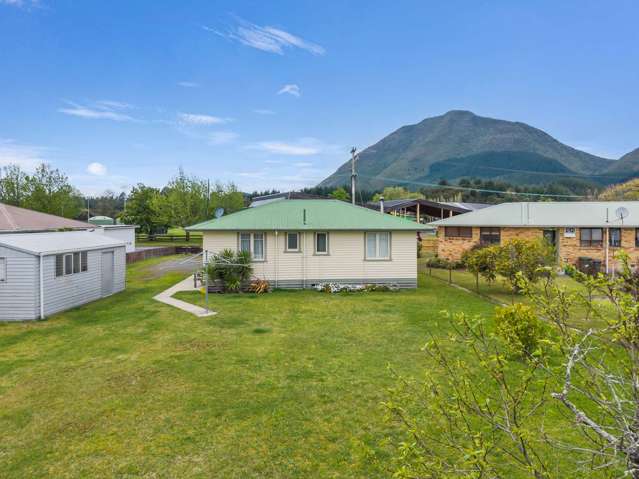 77 River Road Kawerau_3