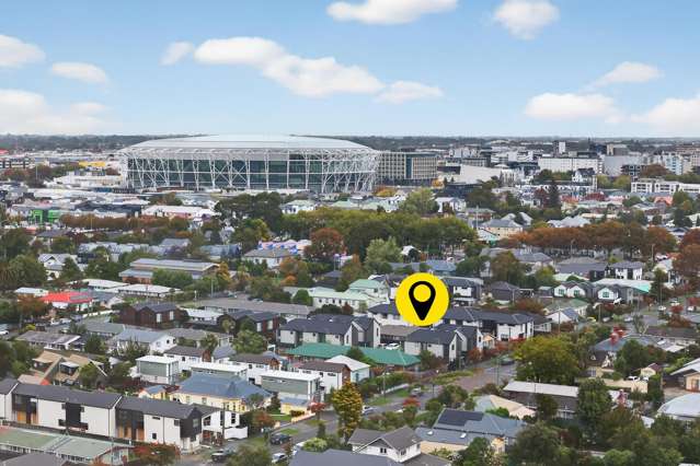 2/406 Armagh Street Linwood_1