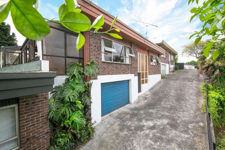 2/18 Cleary Road Panmure_13