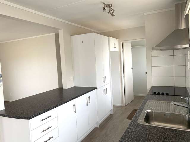 47B Walton Road Paraparaumu Beach_1