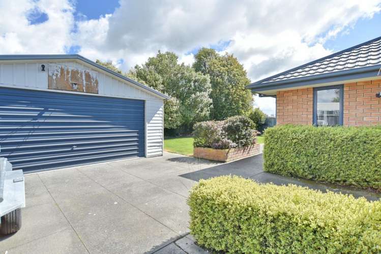 11 James Drive Woodend_22