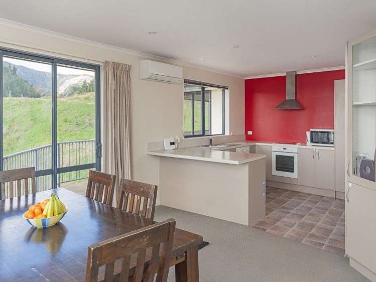 93 Bishopdale Avenue Bishopdale_9