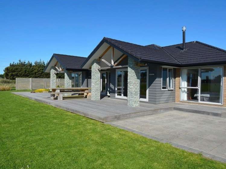 6 Langshaw Road Mill Road_25