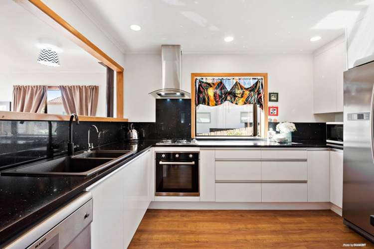 2/188 East Coast Road Forrest Hill_7