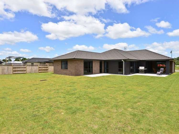 24 West Thompson Street Leamington_5