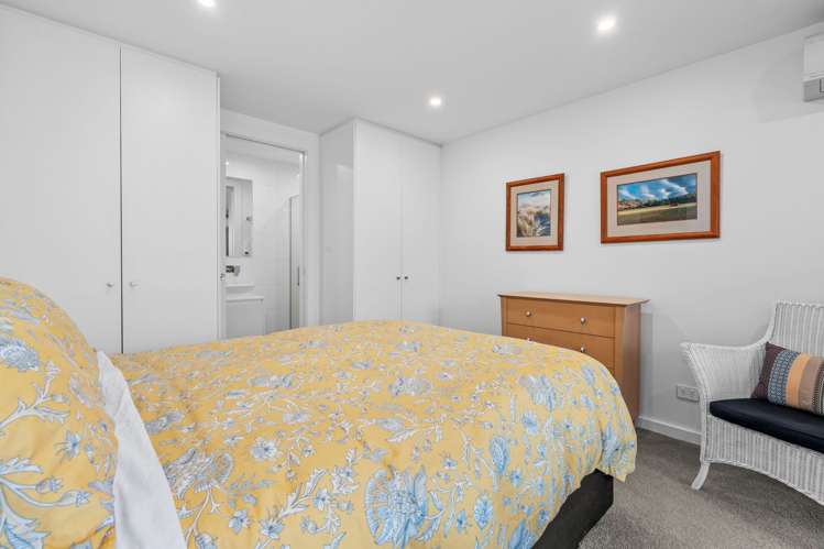 Apt 49 Marina Terrace, 65-95 Lakeside Road Wanaka_11