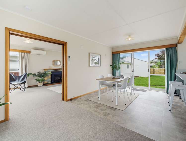 8 Mark Perreau Place Foxton_7